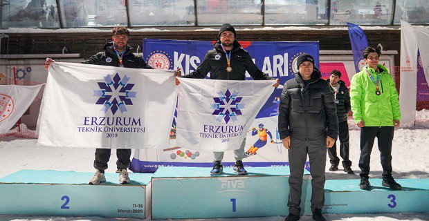 Fakültemiz Snowboard Türkiye Şampiyonu Oldu