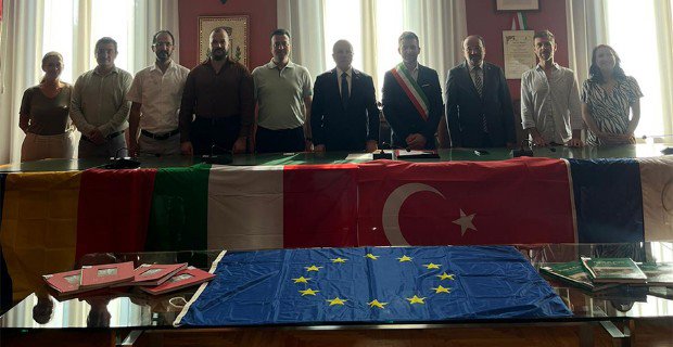 IMPACT HUB Projesi Kapsamında İtalya'da Uluslararası İş Birliği Temasları Gerçekleştirildi haber görseli