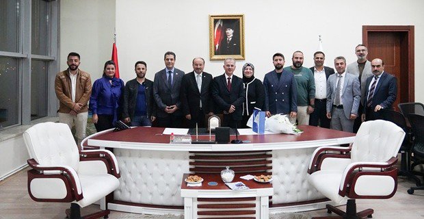 Fakültemizde Dekanlık Devir Teslim Töreni Yapıldı (05.10.2026).