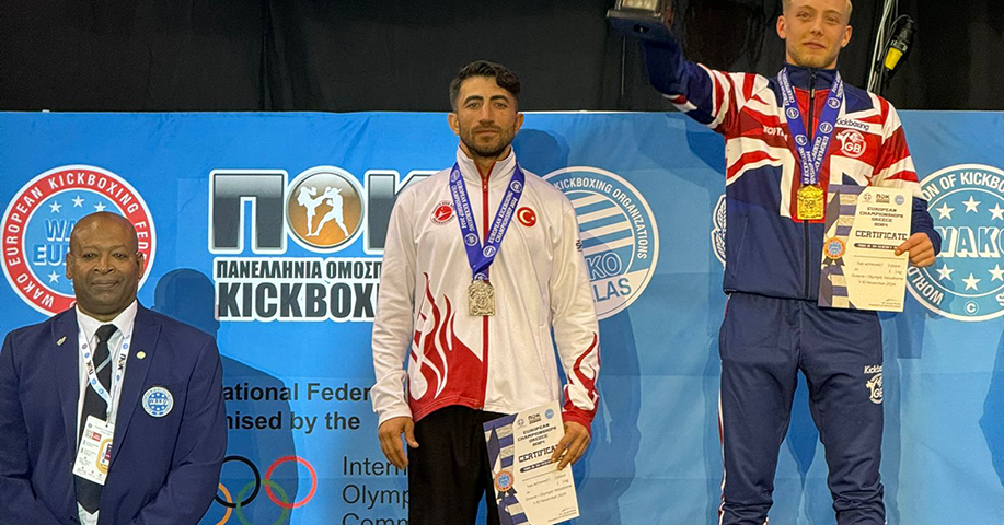 Kick Boks Büyükler Avrupa Şampiyonasında ETÜ’lü Sporcudan Gümüş Madalya