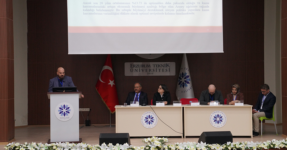 ETÜ’de 1. Sosyal Bilimler Lisansüstü Öğrenci Sempozyumu Gerçekleştirildi