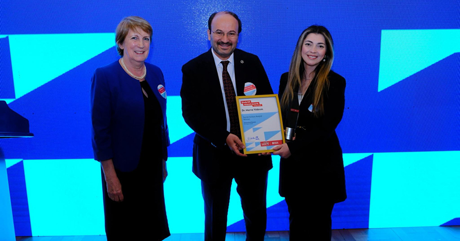ETÜ’lü Akademisyen British Council’den Ödül Aldı