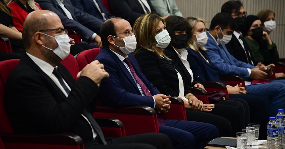 Sağlık Bilimleri Fakültesi İlk Öğrencileriyle Yeni Döneme Merhaba Dedi