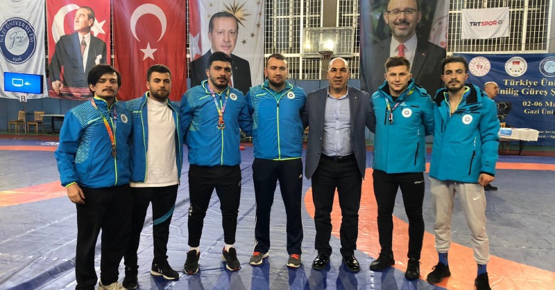 ETÜ’ye Güreşte 3 Madalya Birden
