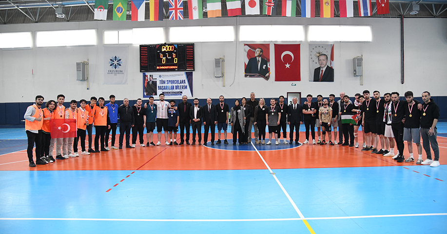 ETÜ Deprem Felaketinde Hayatını Kaybeden Rabia’yı Unutmadı