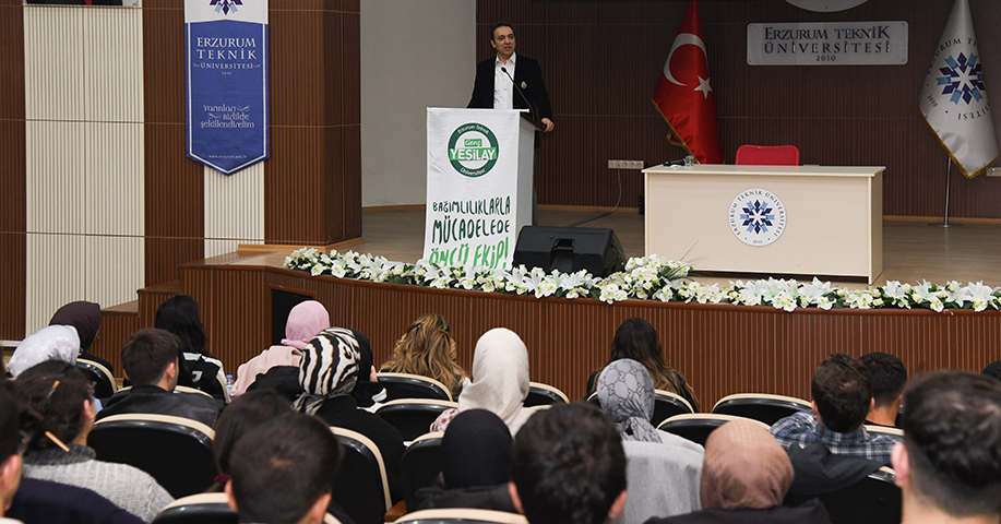 ETÜ’de Bağımlılık Konferansı Düzenlendi