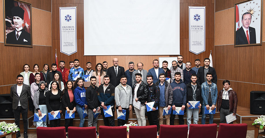 ETÜ’lü Öğrenciler Özel Gereksinimli Çocuklara Eğitim Verecek 