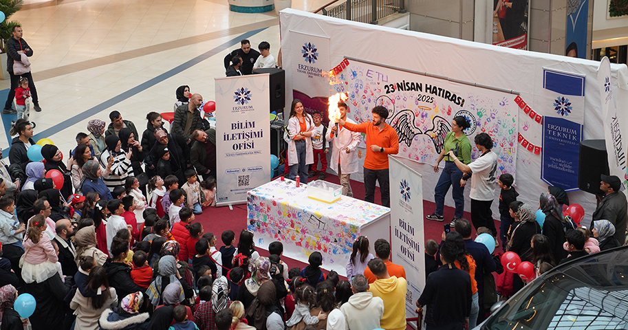 ETÜ 23 Nisan’ı Bilim Şenliği İle Kutladı