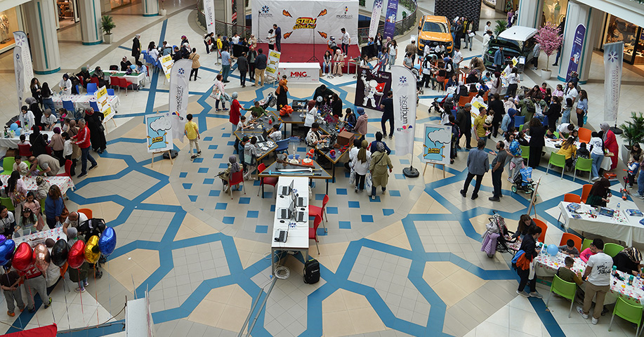 ETÜ MUCİTPARK Bilimi Eğlenceye Dönüştürdü