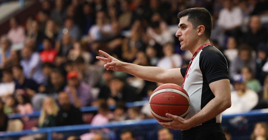 ETÜ Spor Bilimleri Fakültesi’ nden Dr. Öğretim Üyesi Buğra Çağatay Savaş, B Klasman Basketbol Hakemliğine Yükseldi