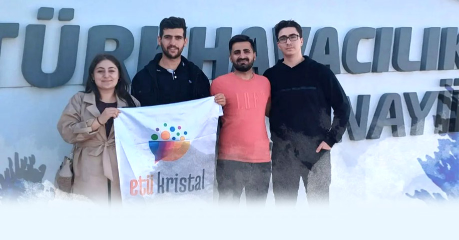 ETÜ Kristal Parlamaya Devam Ediyor
