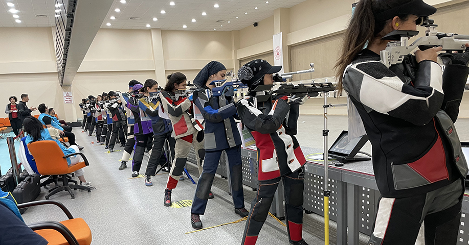 ETÜ Atıcılığa Damga Vurdu 