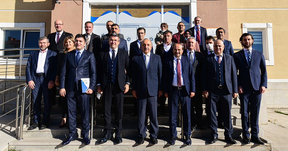 ETÜ, Geleceğini Şekillendirmek İçin Kurum Yöneticileriyle Bir Araya Geldi