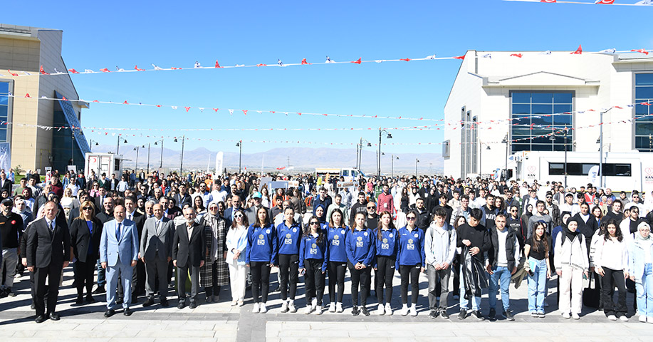 ETÜ Kulüp Tanıtım Festivali İle Yeni Akademik Yıla Merhaba Dedi