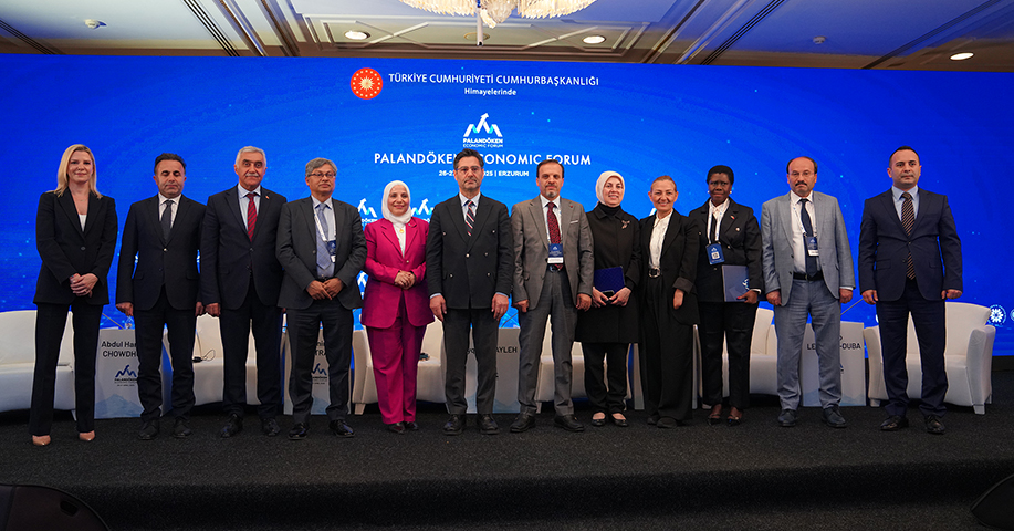 ETÜ’nün Paydaşı Olduğu Palandöken Ekonomi Forumu Tamamlandı