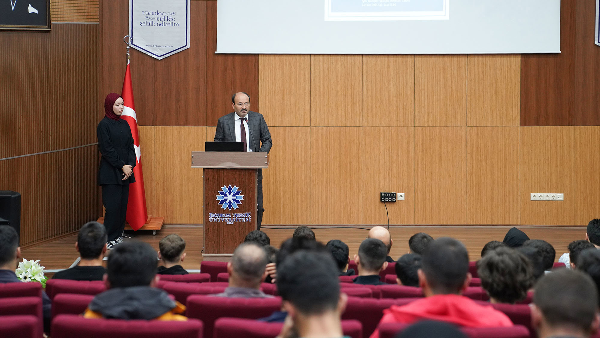 Fakültemizde 2025-2026 Akademik Yılı Oryantasyon Programı Yapıldı