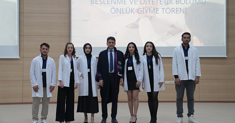 ETÜ'de Önlük Giyme Heyecanı Yaşandı