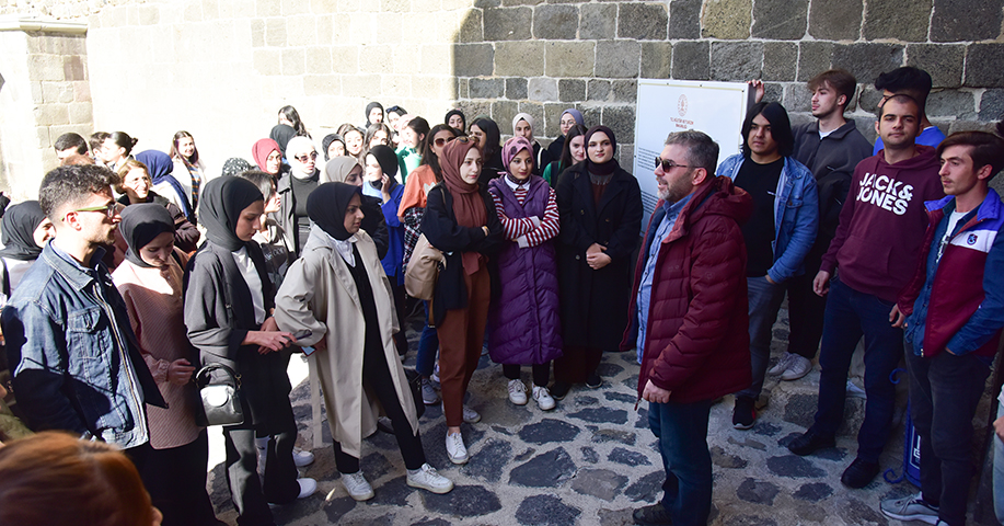 ETÜ’lü Öğrenciler Erzurum’u Gezdi