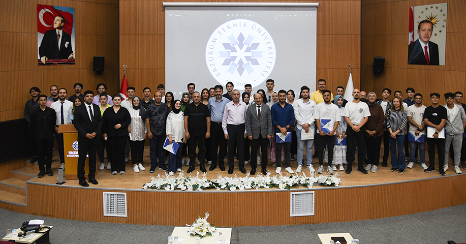 Teknoloji Meraklıları Akran Eğitimlerinde Buluştu