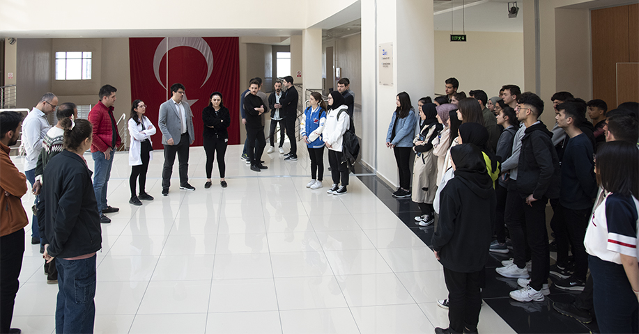 ETÜ Erzurum’daki Lise Öğrencilerini Misafir Ediyor