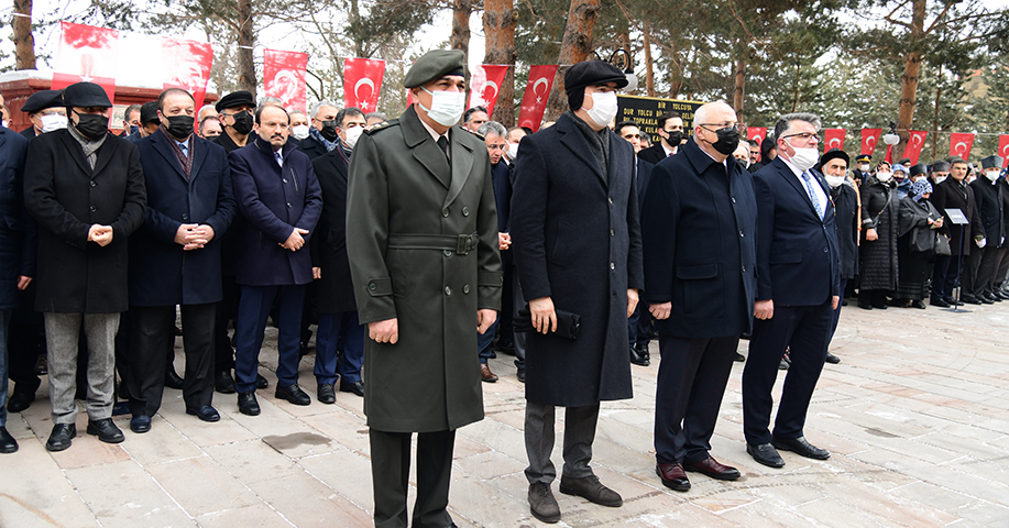 Rektör Çakmak 18 Mart Çanakkale Zaferi ve Şehitleri Anma Günü Törenine Katıldı