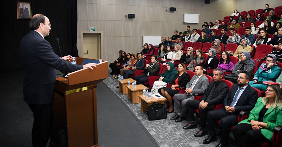 ETÜ’de Oryantasyon Programları Başladı