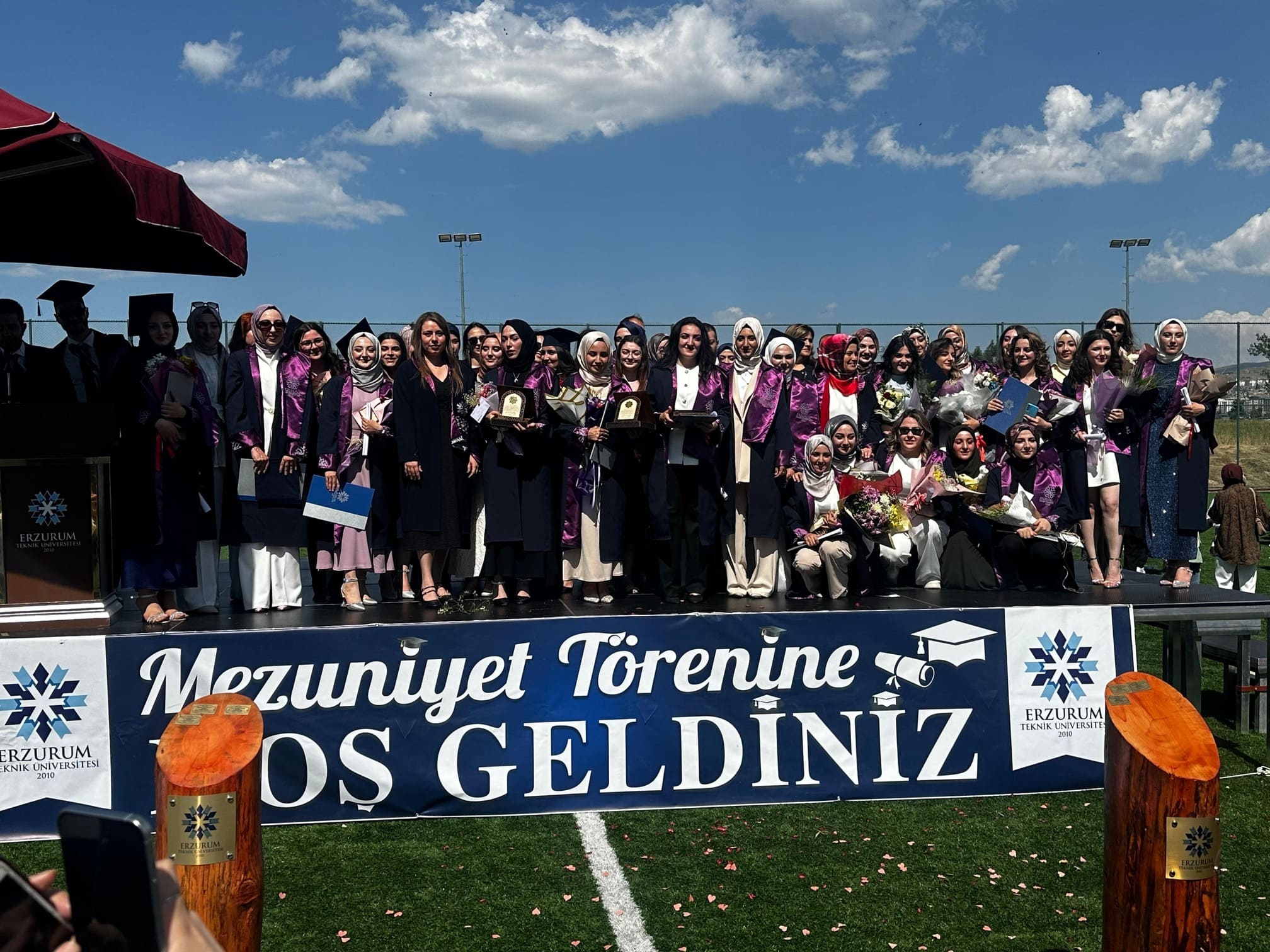 İLK MEZUNLARIMIZI VERDİK