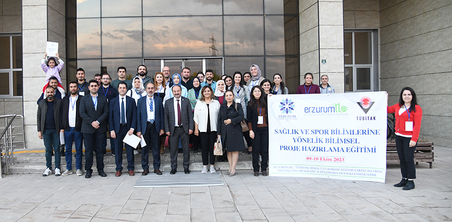 ETÜ’lü Akademisyenler Proje Yazma Eğitimi Aldı 