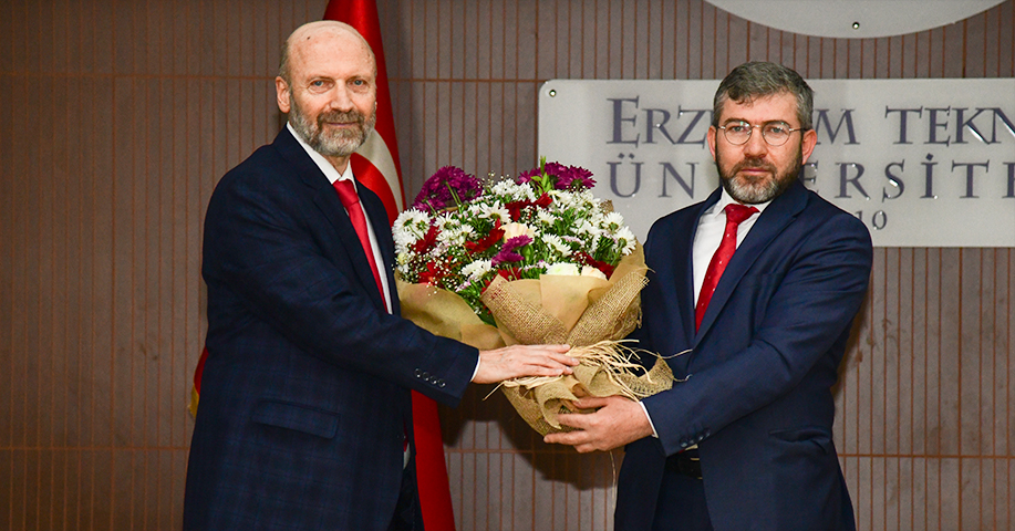 İktisadi ve İdari Bilimler Fakültesi’nde Görev Değişikliği